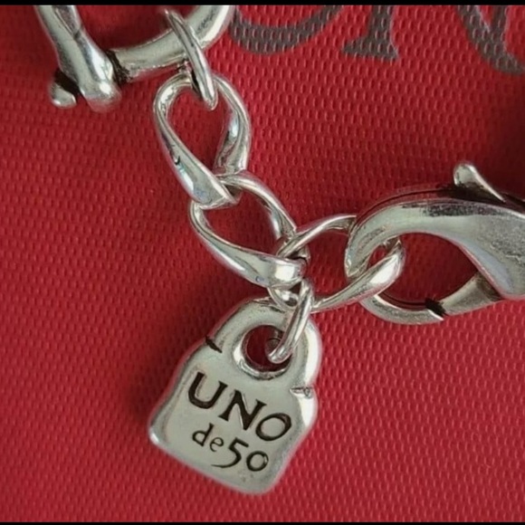 Uno de 50 Bracelet - PERLA MOSQUETA - Silver with Pearls - Picture 7 of 12